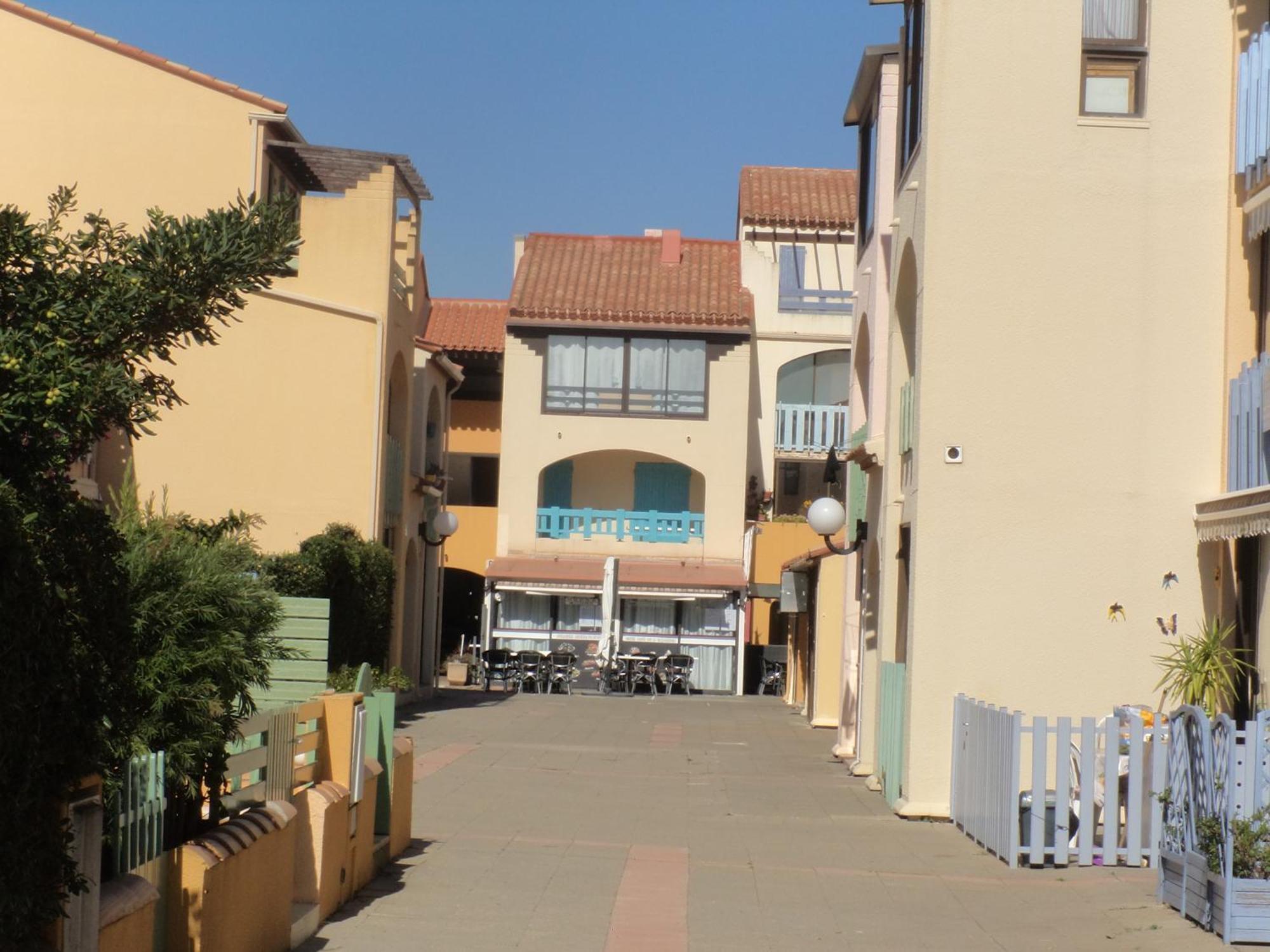 Апартаменты T3/ 500 M Du Marche De Noel /200 M De La Plage Ле Баркарес Экстерьер фото